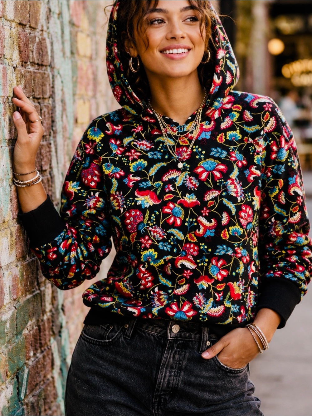MASSEYS Women’s Whimsical Garden Hoodie Black Floral Knit Sweater Size Large